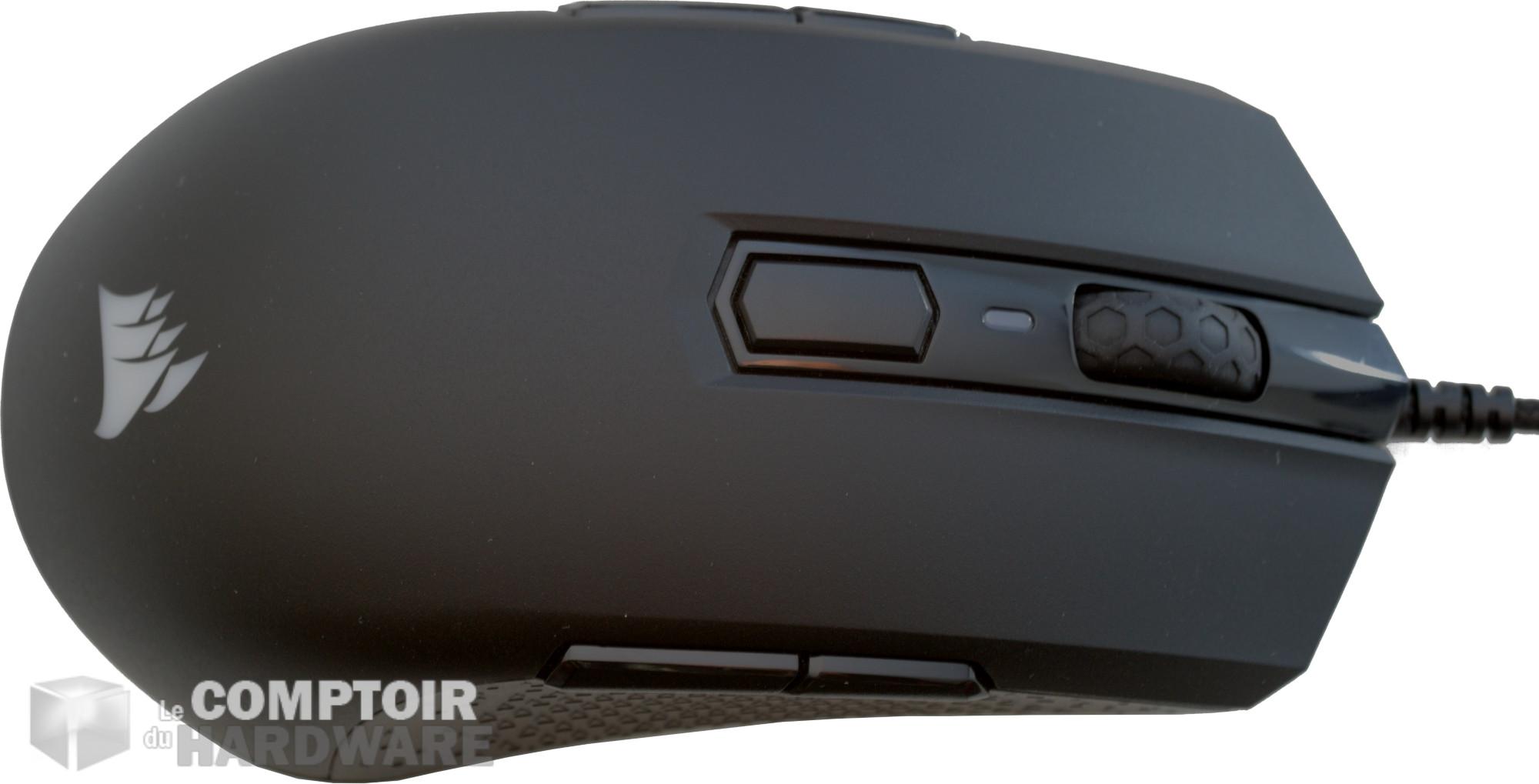 Corsair M55 RGB PRO : le haut