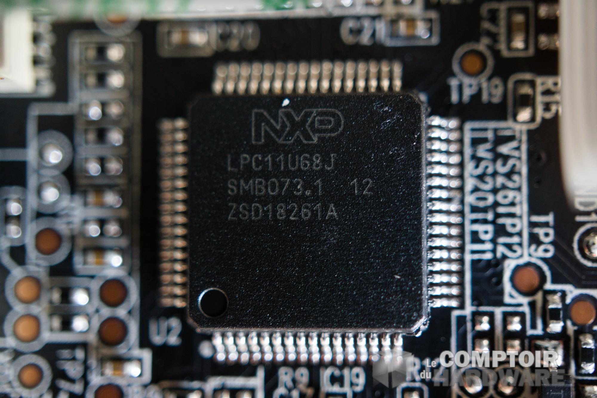 Le contrôleur ARM de la Corsair NIGHTSWORD RGB