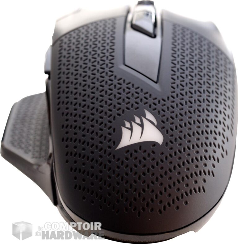 Corsair NIGHTSWORD RGB : et son derrière, bien ou bien ?