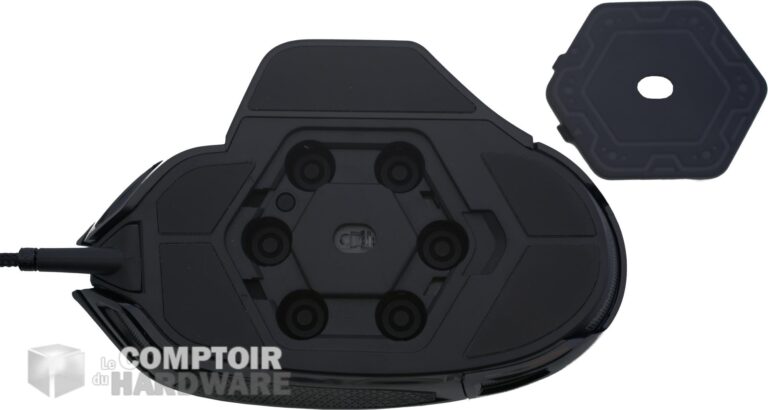 Corsair NIGHTSWORD RGB : compartiment des poids