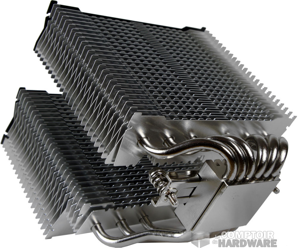 La base et ses caloducs cintrés !