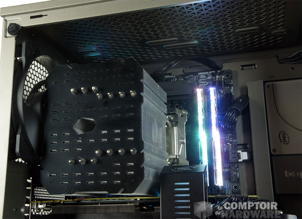 Ventilation arrière et emplacement sur le haut du châssis