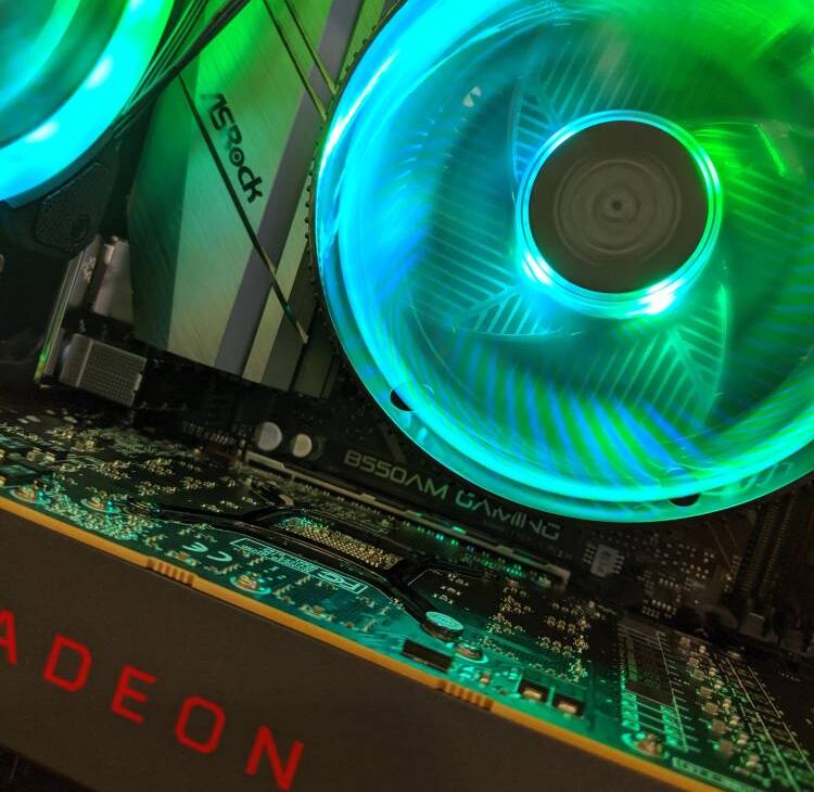 Une Asrock b550am gaming, chez BestBuy