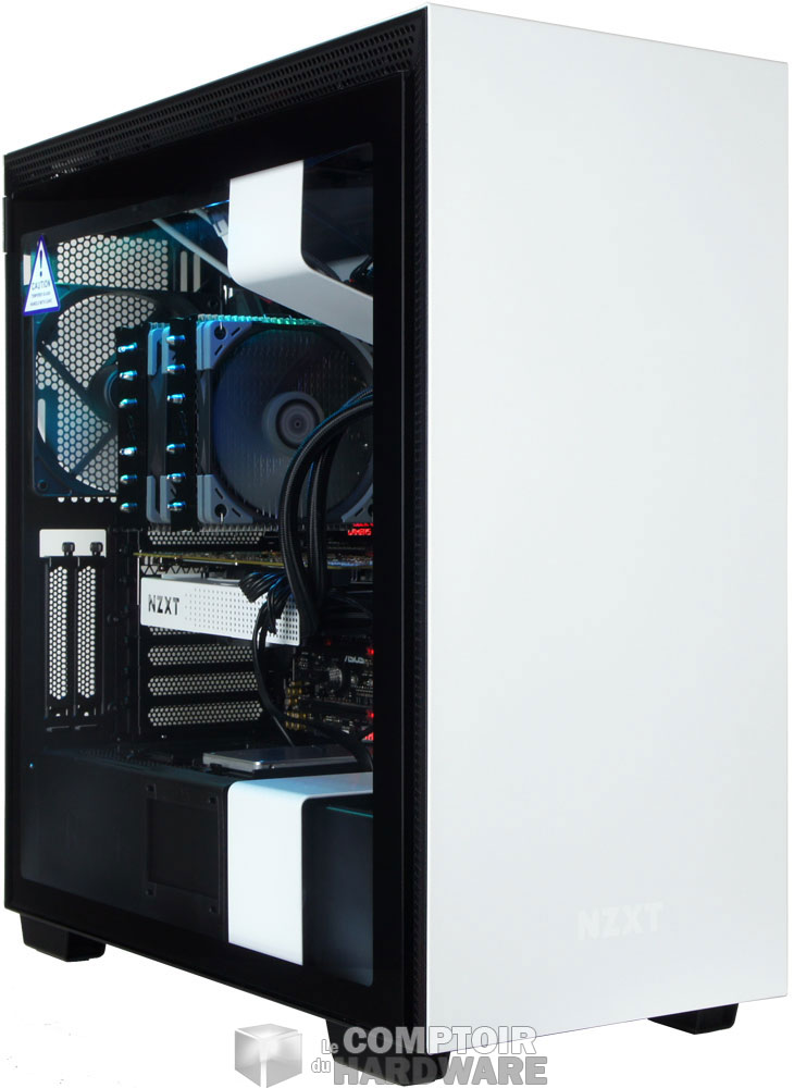 Le H710i dans toute sa hauteur