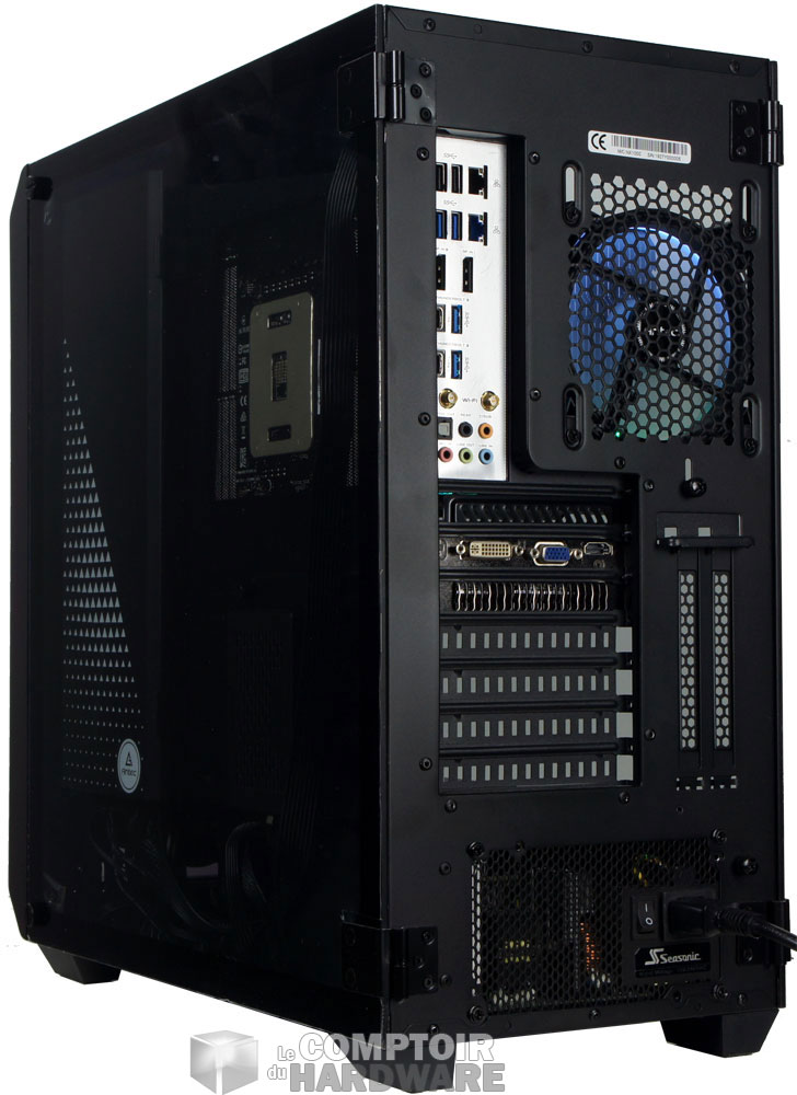 Et son arrière train classique