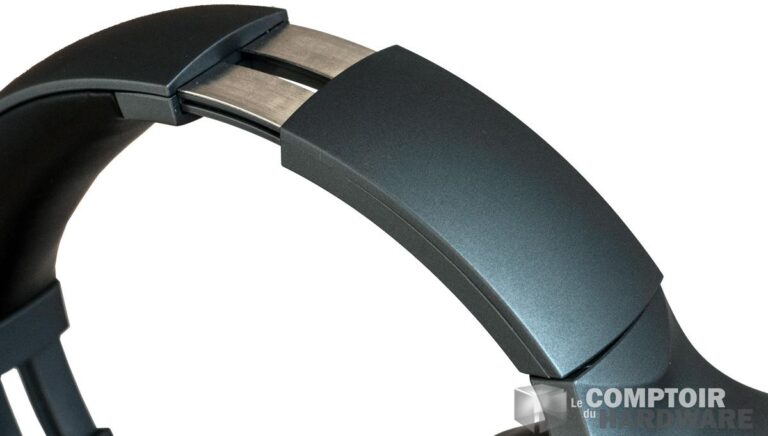 msi immerse gh50 - zoom sur les charnières