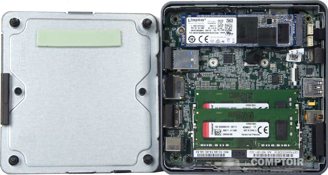 L'intérieur une fois le boîtier ouvert