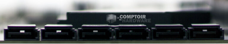 Les connecteurs SATA
