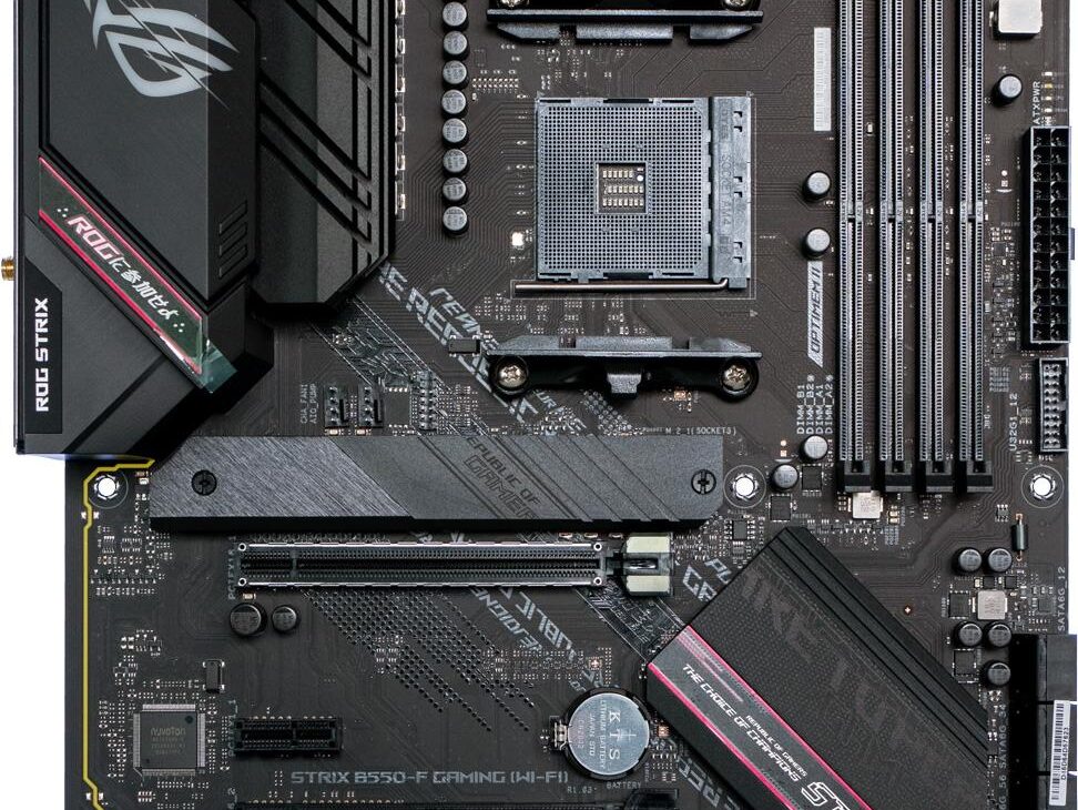 asus rog strix b550-f - vue de face