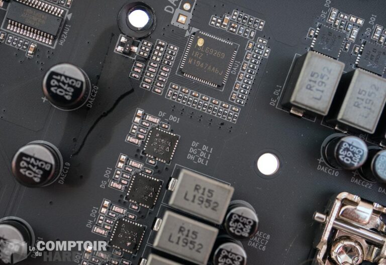 gigabyte z490 aorus elite ac - système d'alimentation du CPU