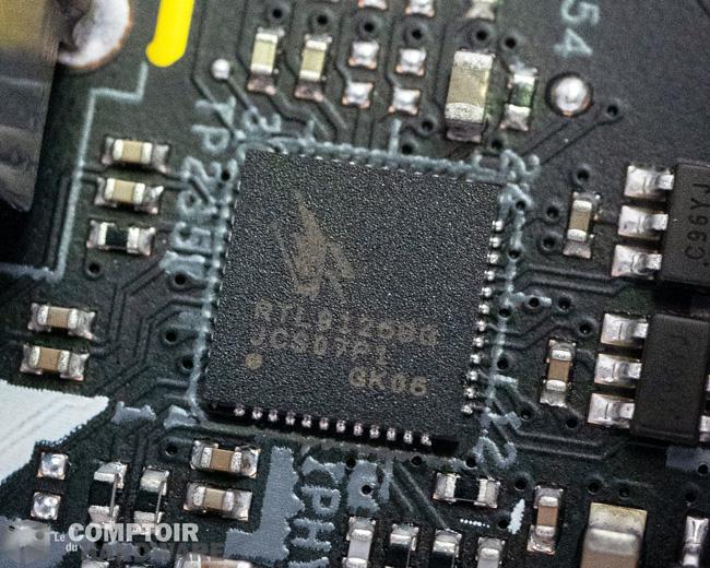 asrock b550 steel legend uc auxiliaire