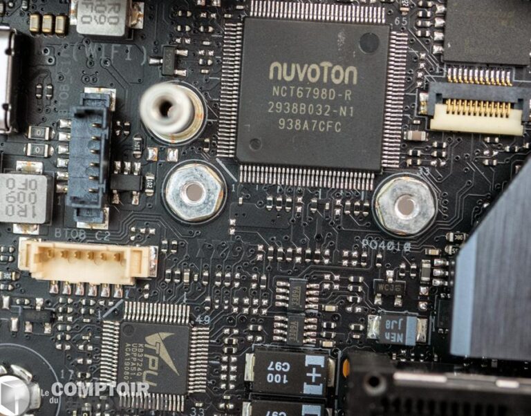 asus rog strix b550 i gaming - puces de gestion du bios