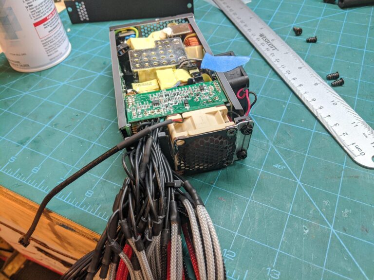 Et le moulin Noctua qui fait plaisir...