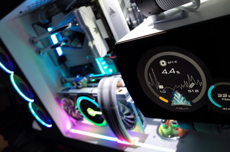 Il y a même un écran de monitoring !