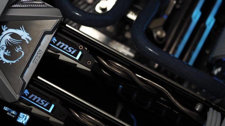 Le pont MSI, le dragon sacré, mais bleu pour le coup...