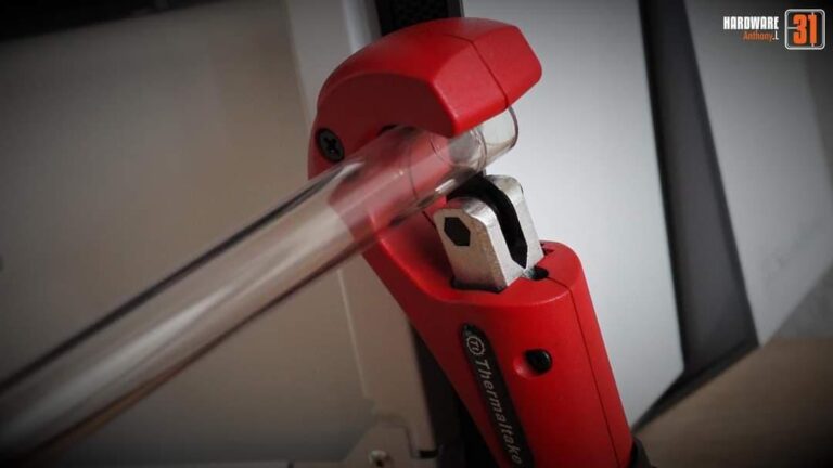 On y mettra pas le doigt...