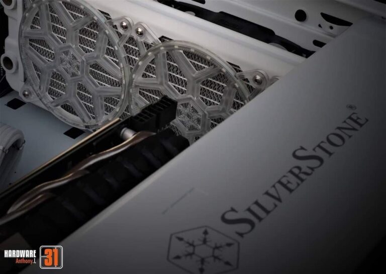 On peut voir la déco des ventilos, avec des grilles perso