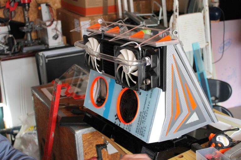 Eh bah, ça commence à ressembler à un truc...