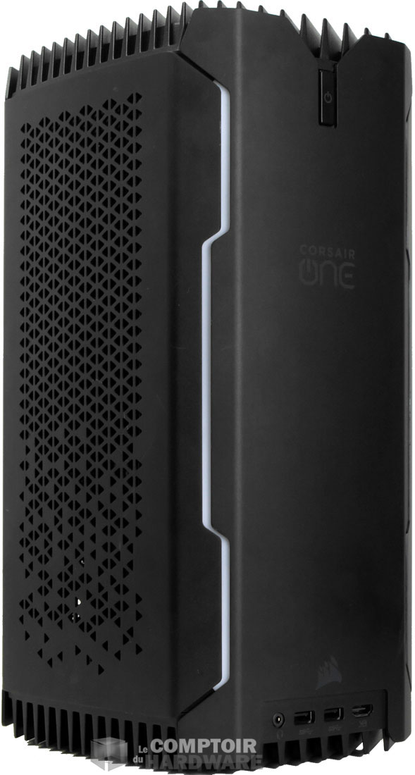 Le One A100 vu de devant