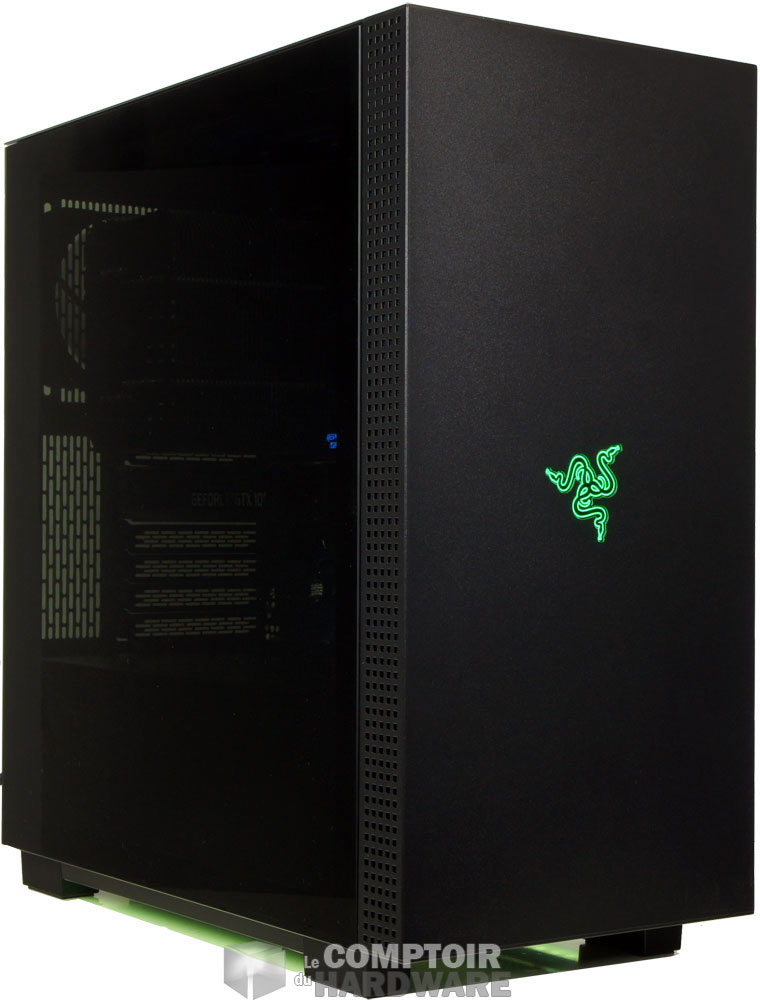 L'avant du Tomahawk ATX