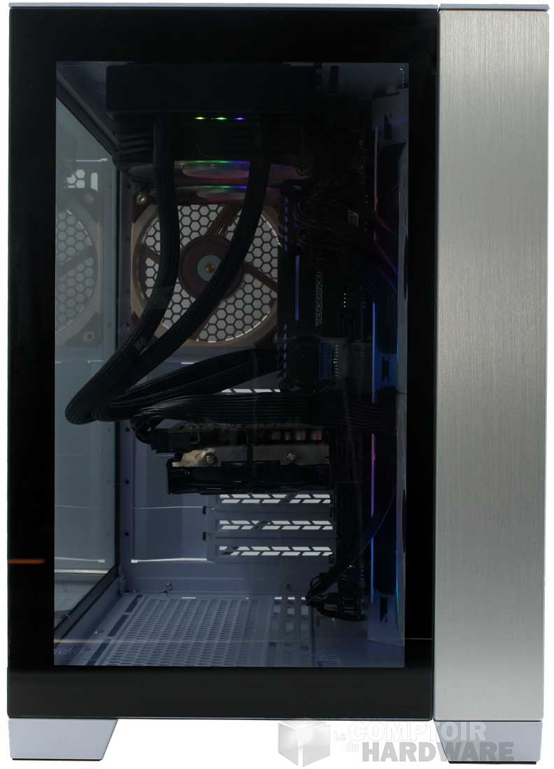 La façade du PC-O11 Dynamic Mini