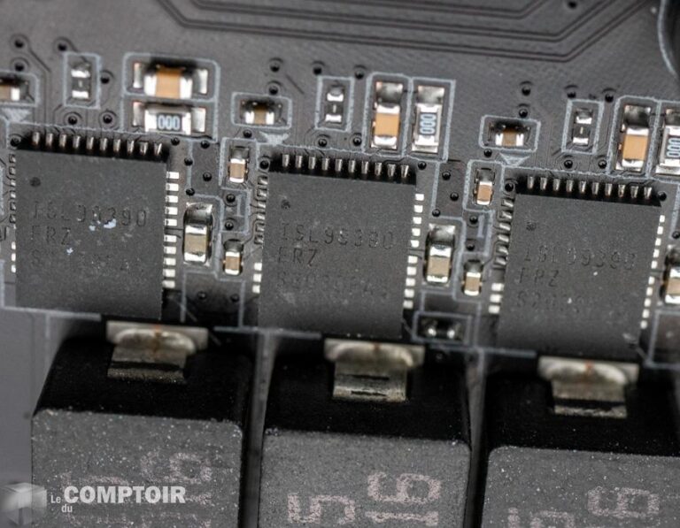 gigabyte z590i vision d - zoom sur les VRM