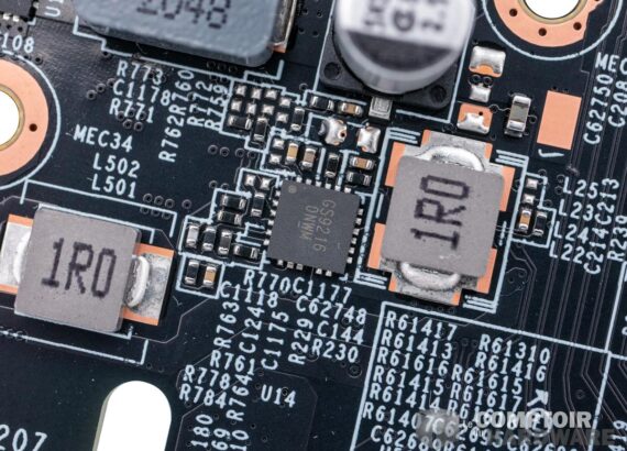 gigabyte rtx 3070 ti gaming oc - capteur de courant