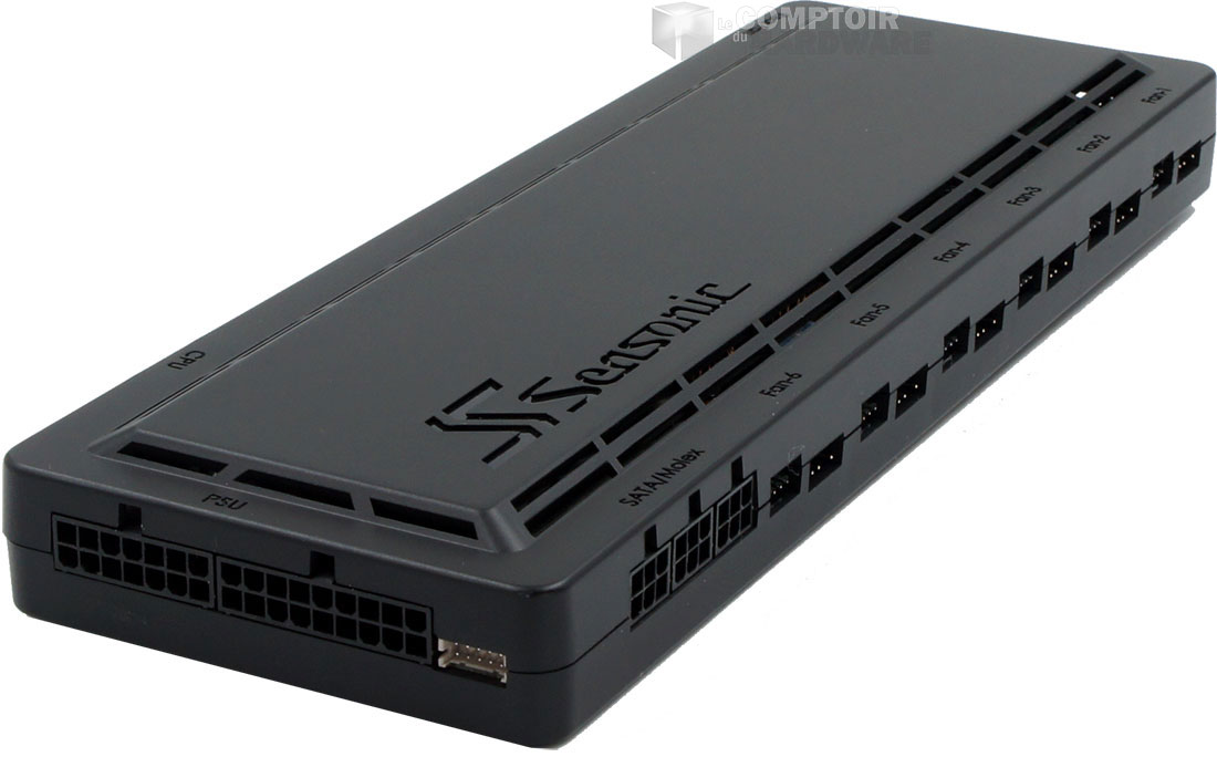 Connectique pour le raccord du bloc, la ventilation, l'éclairage et les SATA/Molex