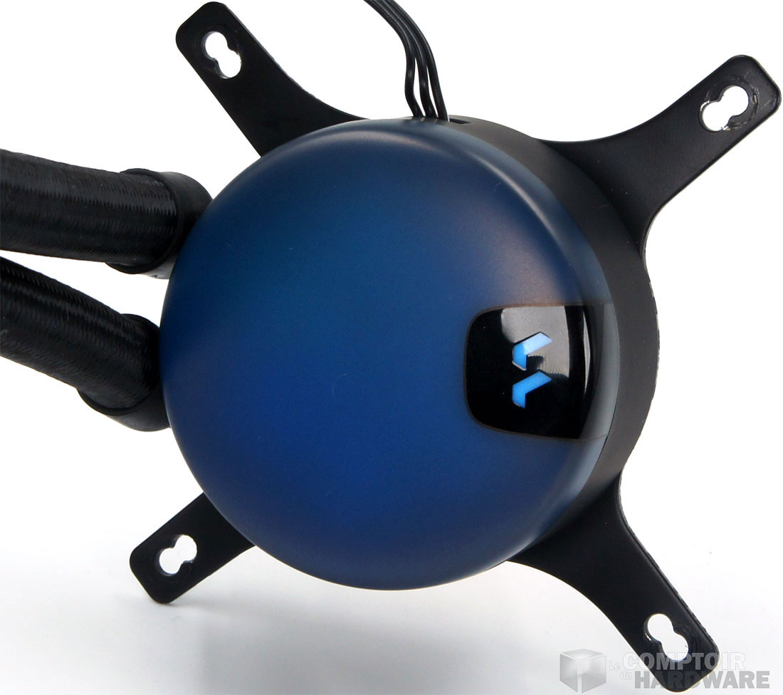 L'éclairage plutôt discret du bloc