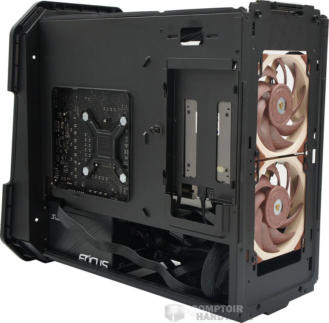 Encore un petit coup par derrière et c'est bon