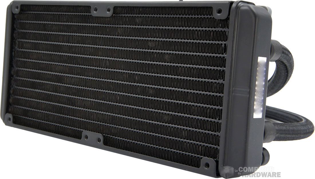 Le radiateur de 240 mm