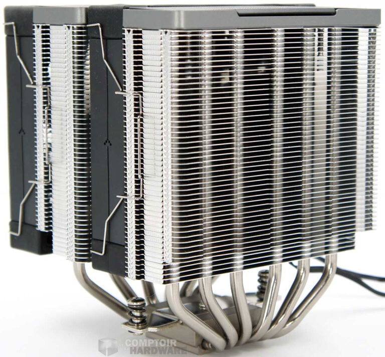 Le même de derrière