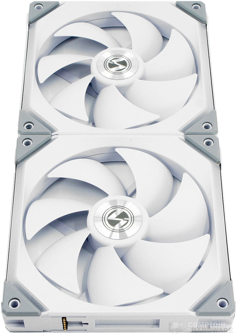 Le duo de 140 assemblé