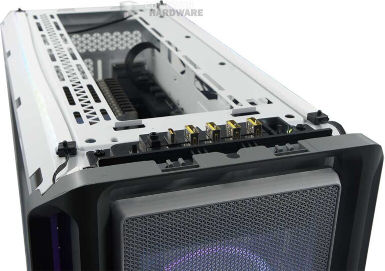 Le dessus sans son cache