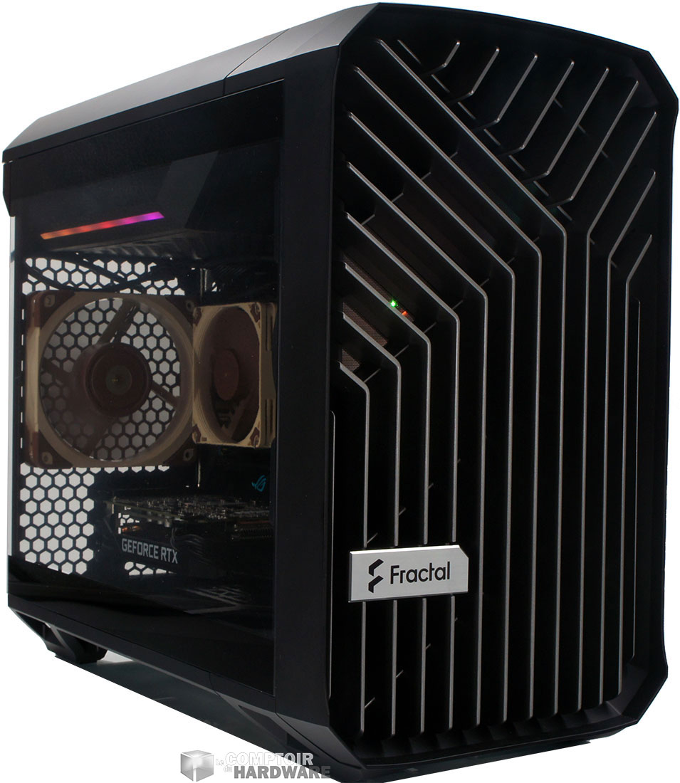 Le petit Nano de face