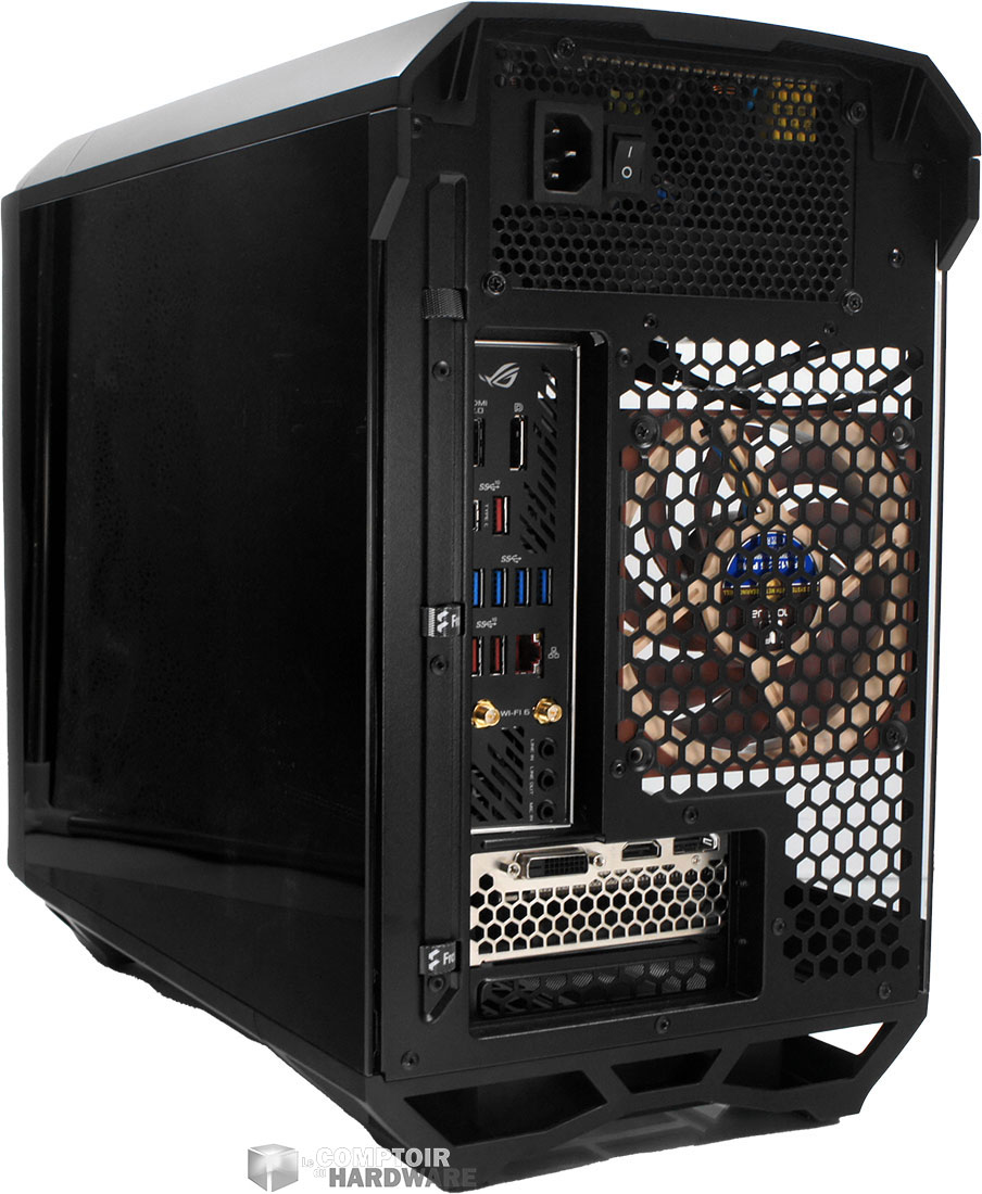 L'arrière du modèle ITX