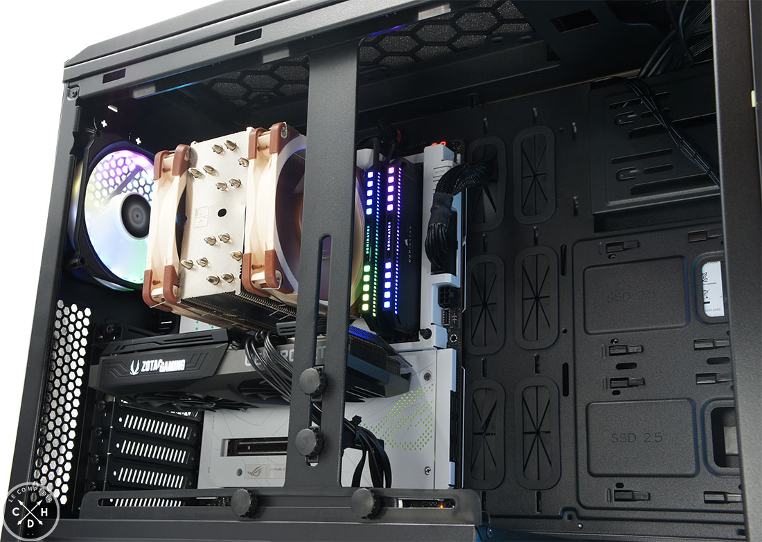 Peu d'espace pour le watercooling sur le dessus