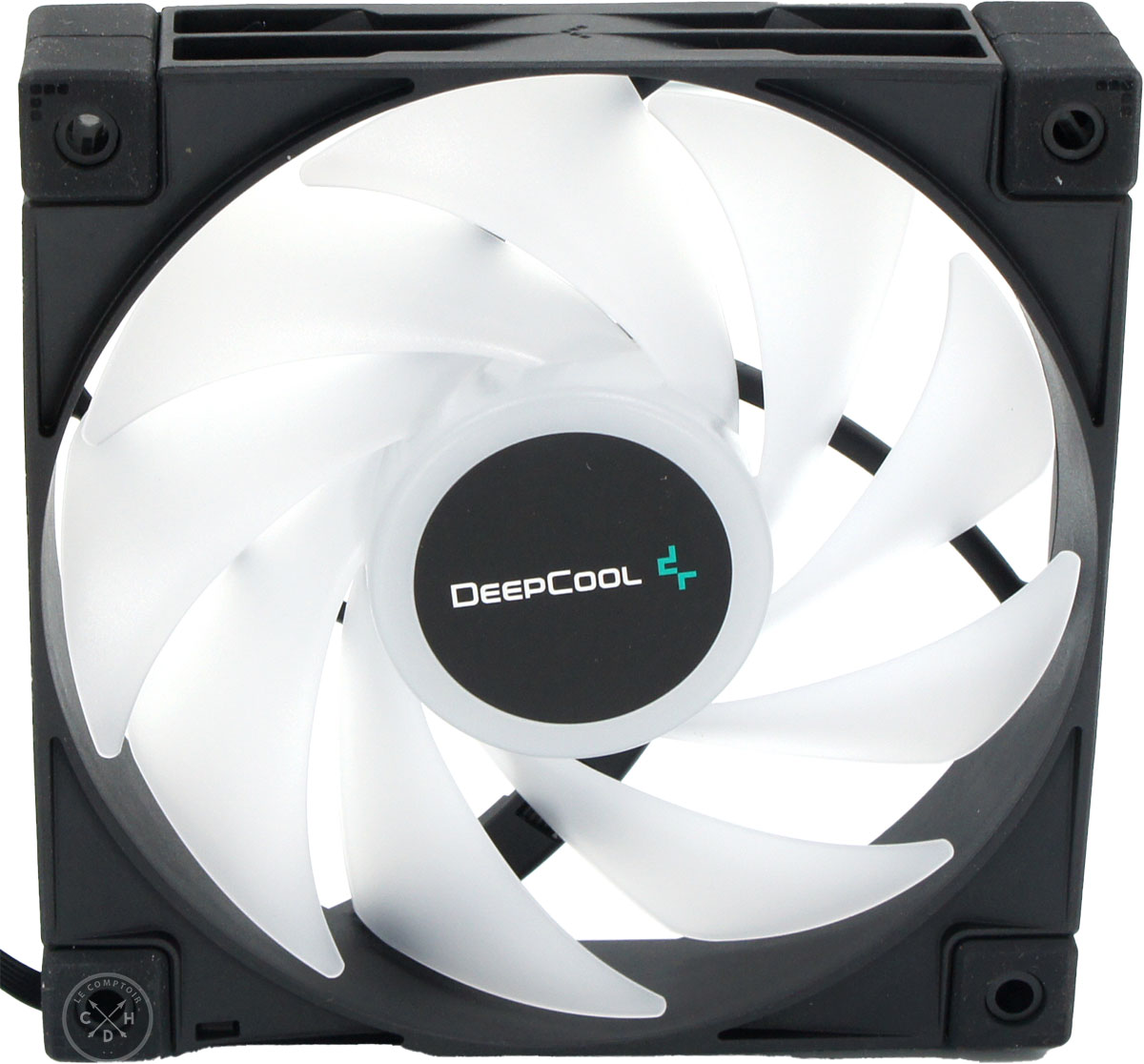 Le ventilateur de face