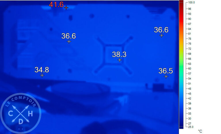 Image thermique de la ROG Strix RX 6650 XT Gaming au repos