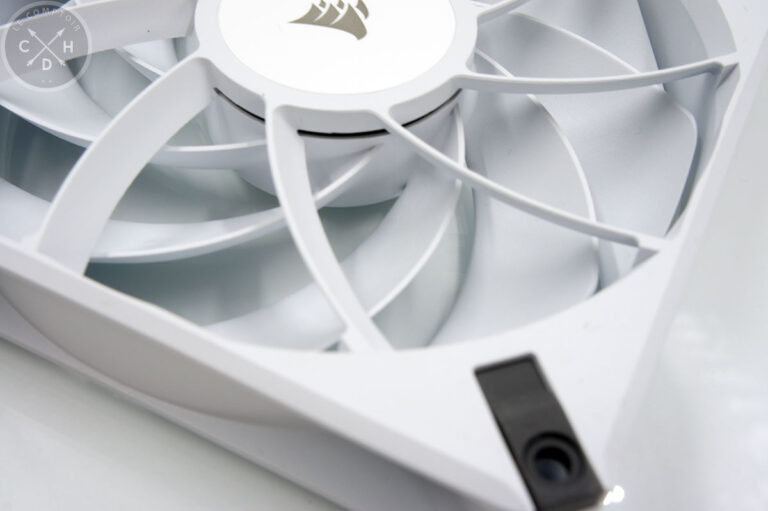 AirGuide : des pales anti vortex dans le sens inverse de l'hélice.