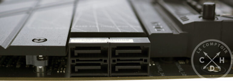 Les connecteurs SATA