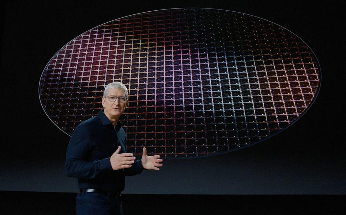 apple tim cook wafer