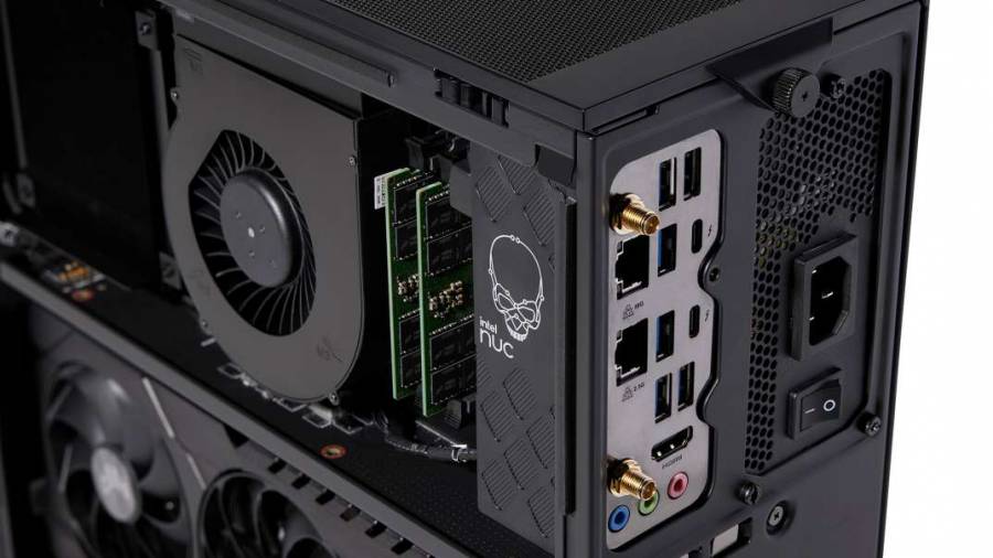 nuc 13 extreme kit above