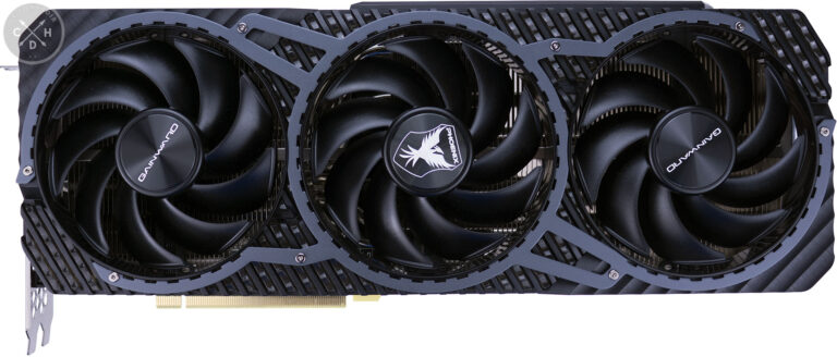 Gainward RTX 4070 Ti Phoenix Golden Sample : face avant