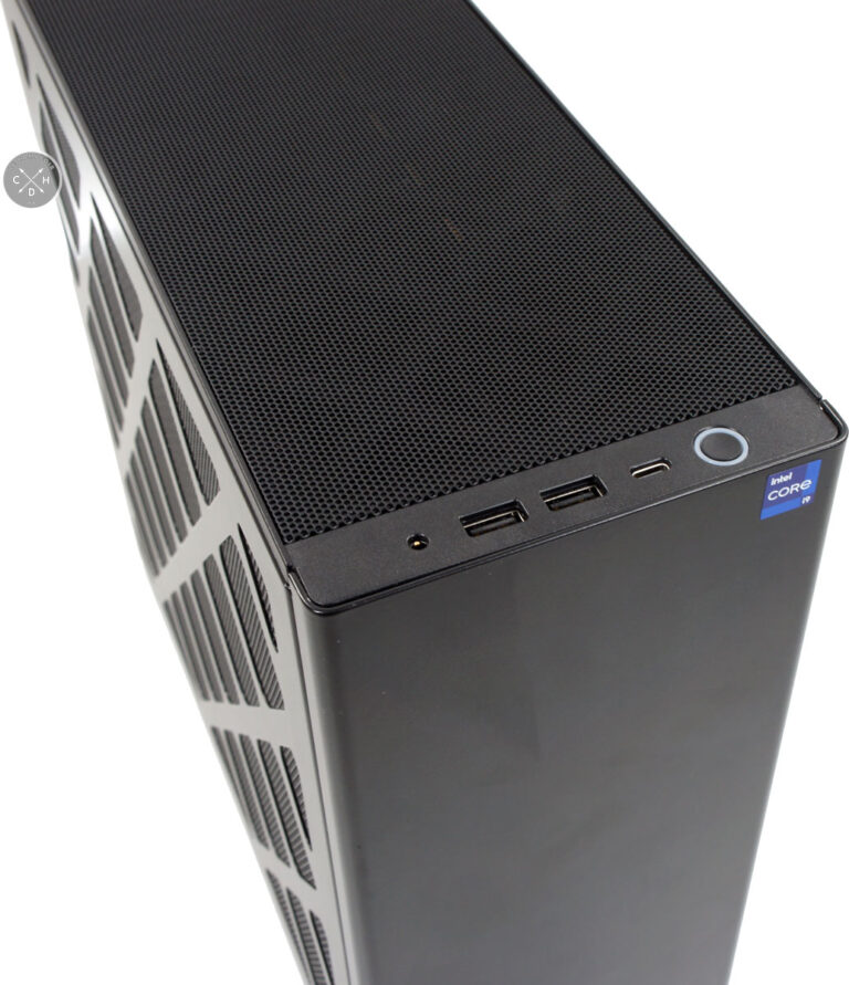 La connectique externe du boîtier