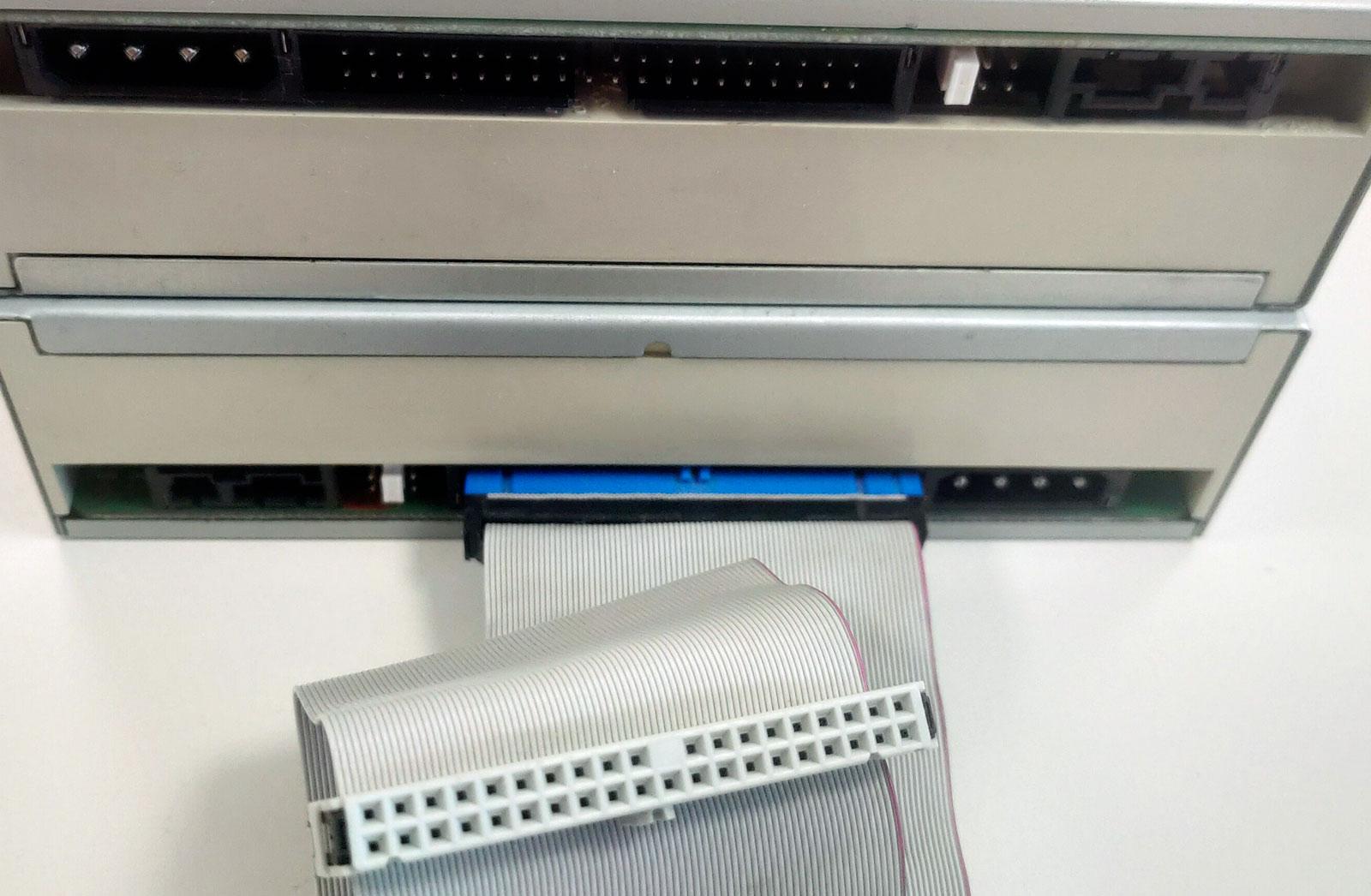 ide nappe et connecteur