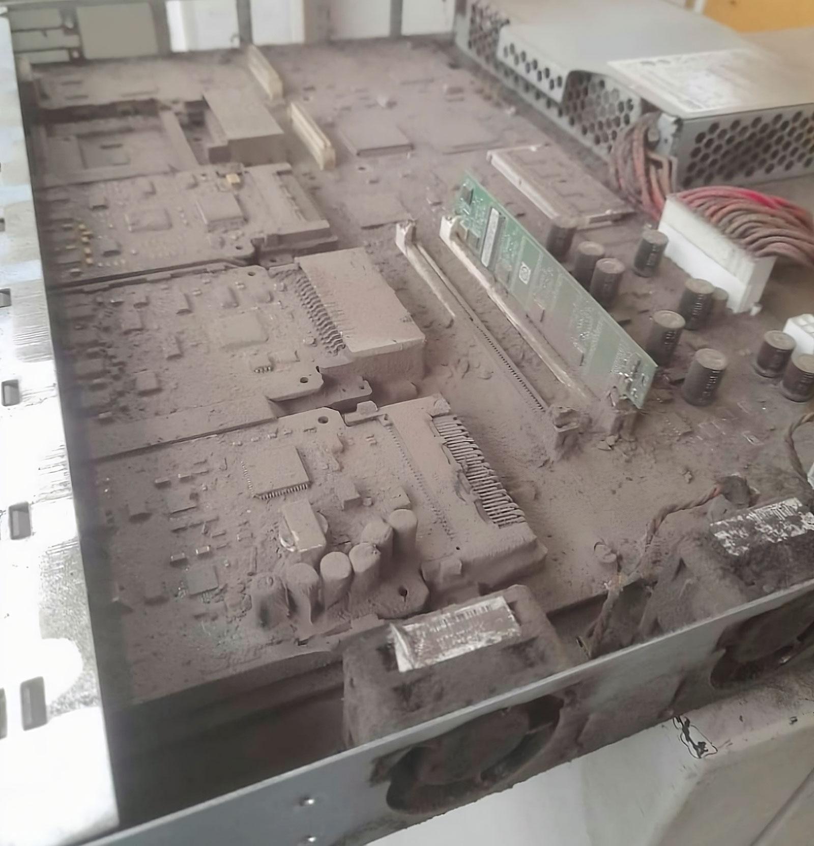 pc un poil poussiereux