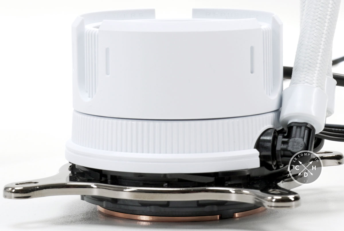 rog strix lciii 240 bloc